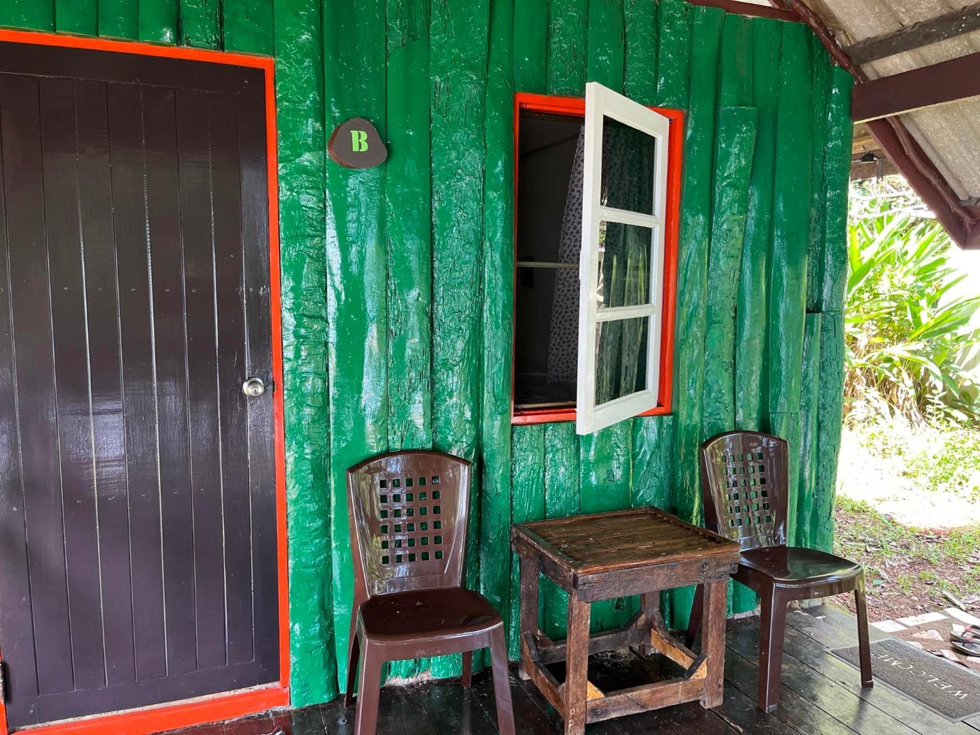 Ao Pong Resort Koh Mak Exterior photo